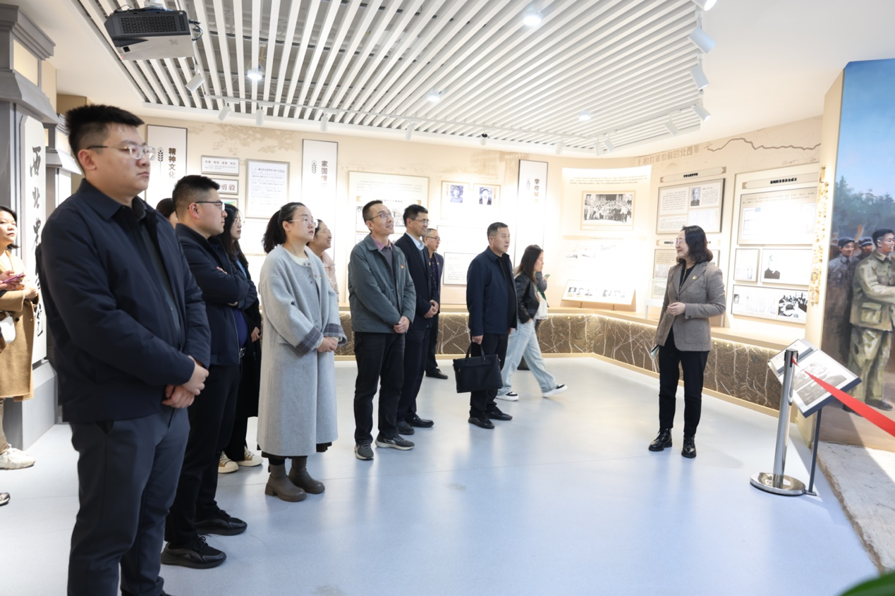 机关党委宣传支部与园林教工党支部联合开展“教育强国，西农何为”交流研讨会